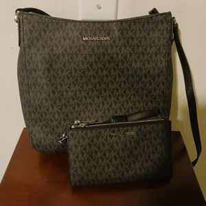 Michael kors crossbody handbag and wallet